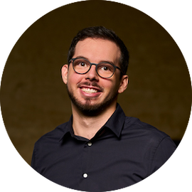 aboutUs.people.staff.2.name